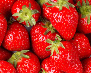 This Week’s Harvest: Strawberries