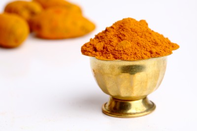 Turmeric Superior to Chemical Mouthwash In Improving Oral Health