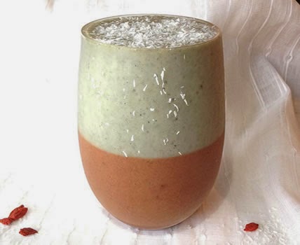 Frosty Peppermint Chocolate Smoothie