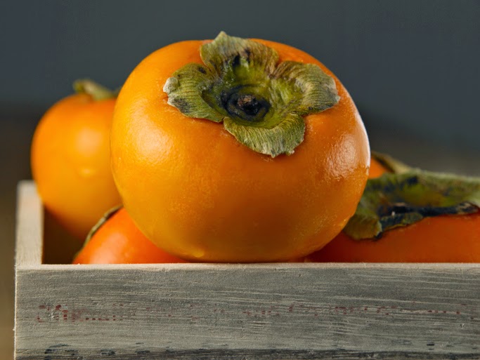 Should You Replace Your Daily Apple with Persimmons?