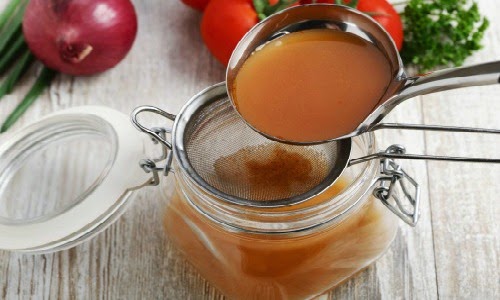 Immune Boosting Bone Broth (recipes included)