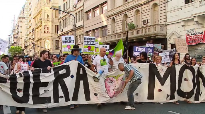 Watch: Monsanto Get Out! Thousands March Against Mass Poisonings, Illegal Plant in Argentina