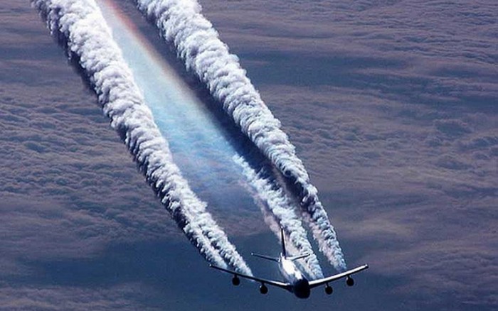 Geochemist Says We Are Being Poisoned By The Aluminum Found In Chemtrails