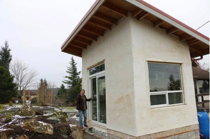 Washington Woman Built A Tiny Sustainable Home Made Of Hemp