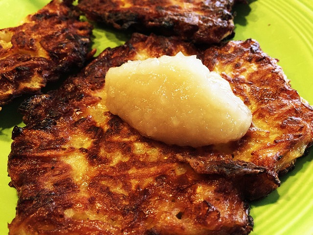 Recipe – Prebiotic Zucchini Pancakes With Orange Dip