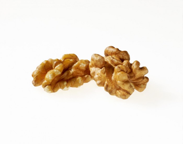 Walnuts Light Up Brain Region That Controls Appetite