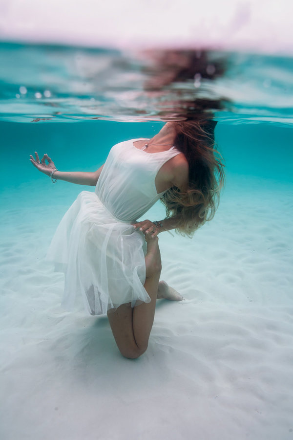 Underwater Yoga 006