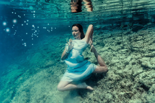These Yoga Mermaids Prove That Underwater Yoga is Truly Enchanting