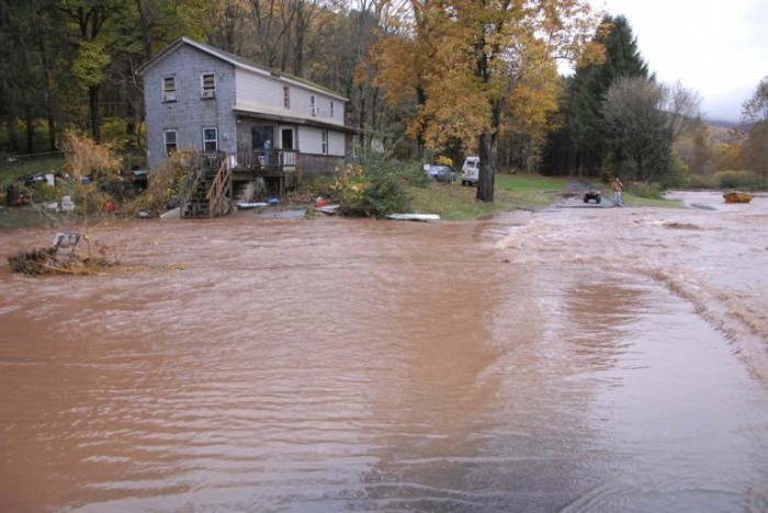 Pennsylvania Pipelines Bursts, Leaks 55,000 Gallons Of Gas Into One Of US’ Most Endangered Rivers
