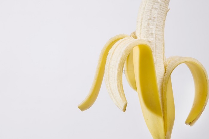 20 Ways to Use Banana Peels Instead of Throwing Them Away