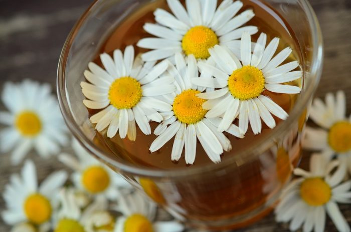 10 Amazing Benefits of Chamomile for Anxiety, Sleep and More