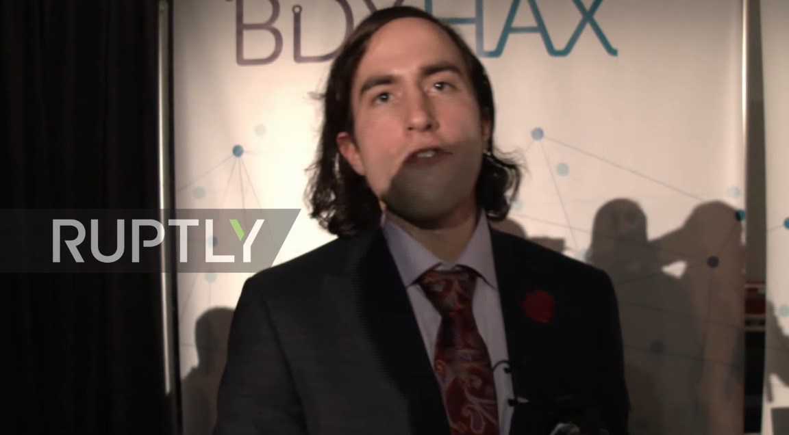 Biotech CEO Injects Own Experimental Herpes Shot, Spirals Into Erratic Behavior