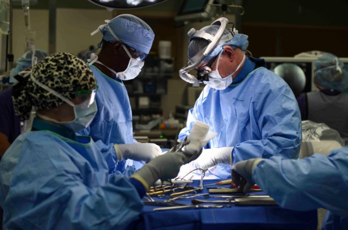 Why Medical Students Are Suddenly Struggling to Conduct Surgeries