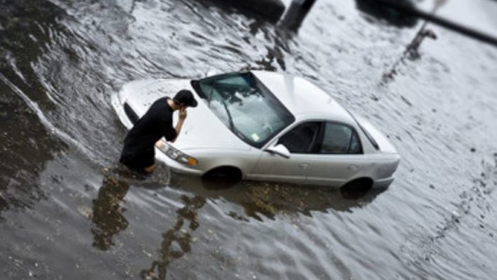 How To Survive A Flash Flood In Your Car