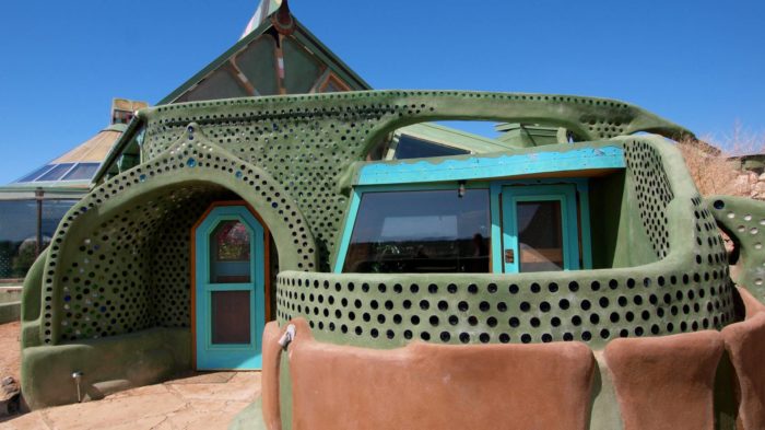 You Can Now Live Off The Grid In A Earthship Made From Trash