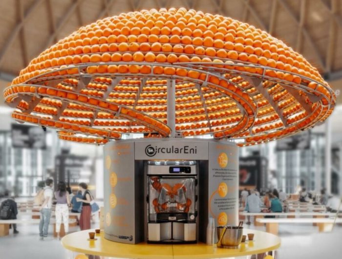 Zero-Waste Juicing Machine Uses 3D Printer To Make Cups From Orange Peels