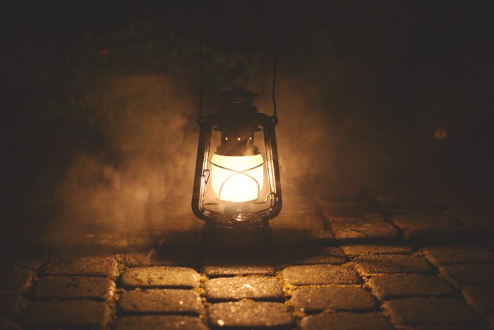 Prepper DIY: How To Make An Inexpensive Oil Lamp