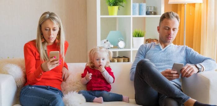 “Technoference”: Why We Should be Worried About Parents’ Screen Time