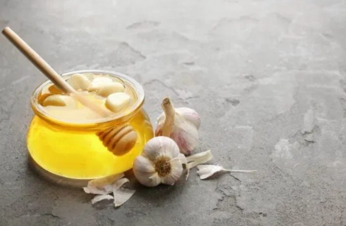 Amping Up Your Immune System with Fermented Garlic and Honey Elixir