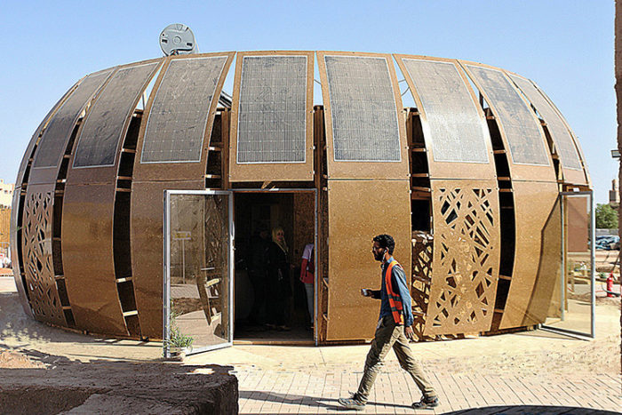 Moroccan Students Build Off-Grid “Hemp House” Made Almost Entirely from Hemp and Solar Panels