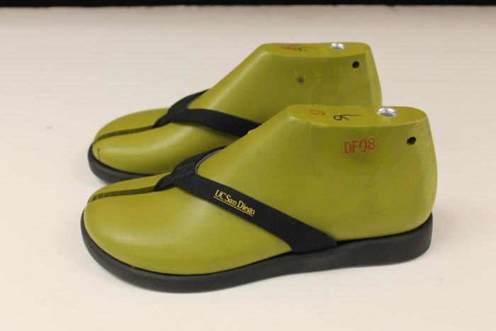 Biodegradable Algae-Based Flip-Flops Could Help Eradicate Tons of Plastic Waste