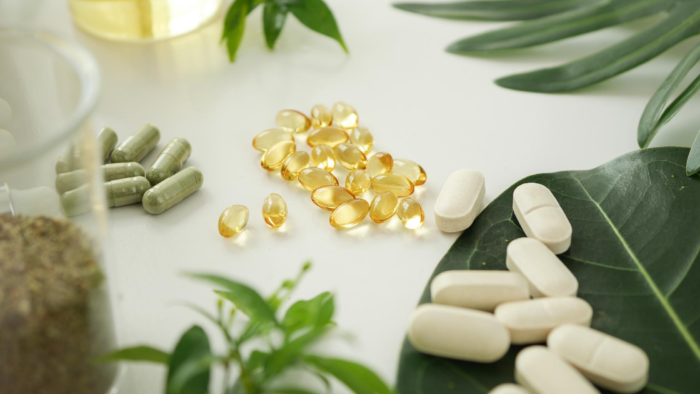 Multivitamin, Mineral Supplements Linked to Less-Severe and Shorter Illness Symptoms