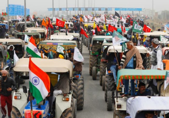 “He Has Sold Us Out” – Mobs of Farmers Swarm New Delhi Protesting Modi’s New Ag Reforms