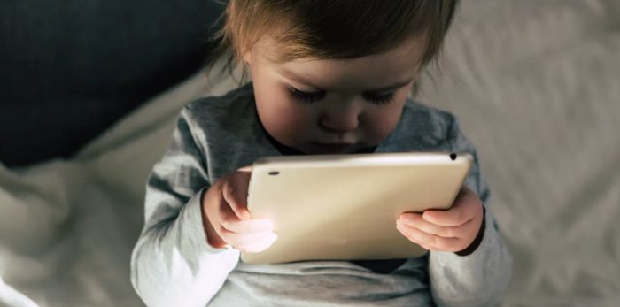 Touchscreens May Make Toddlers More Distractible — New Three-year Study