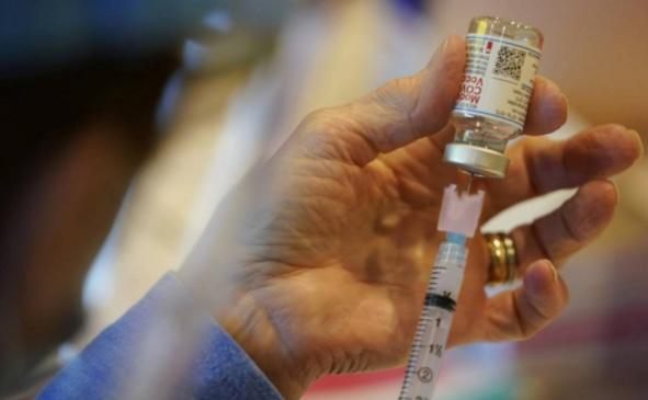 Federal Government Gives Employers Green Light To “Incentivize” Workers To Get Vaccinated