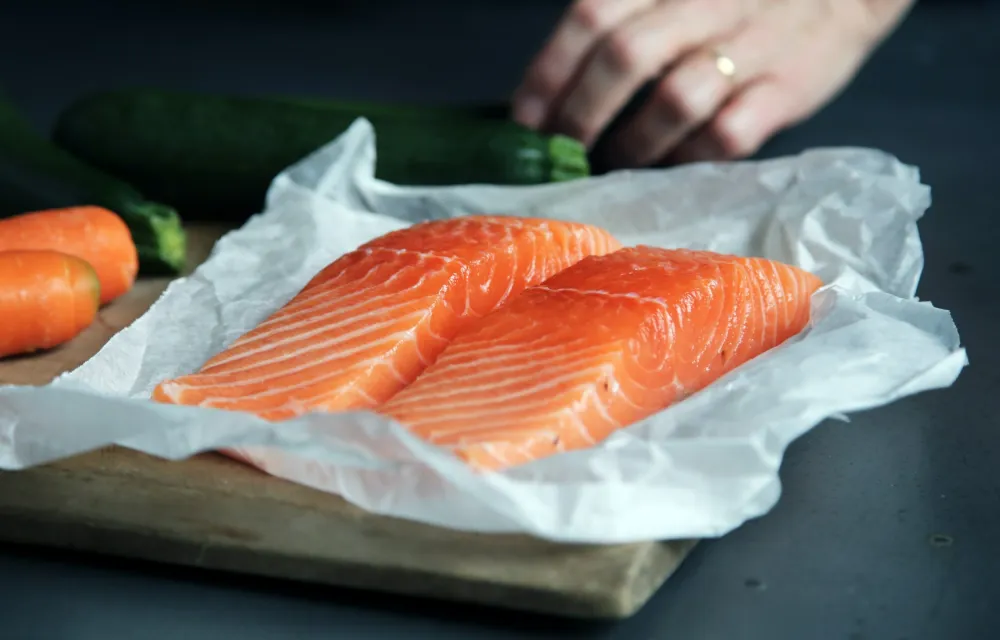 Omega-3 Power: Eating More Salmon or Tuna can Lower Alzheimer’s Risk in Half!