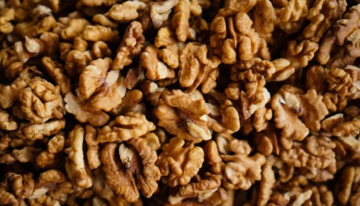 Secret to a Long, Healthy, Fit Life — Is a Handful of Walnuts Every Day?